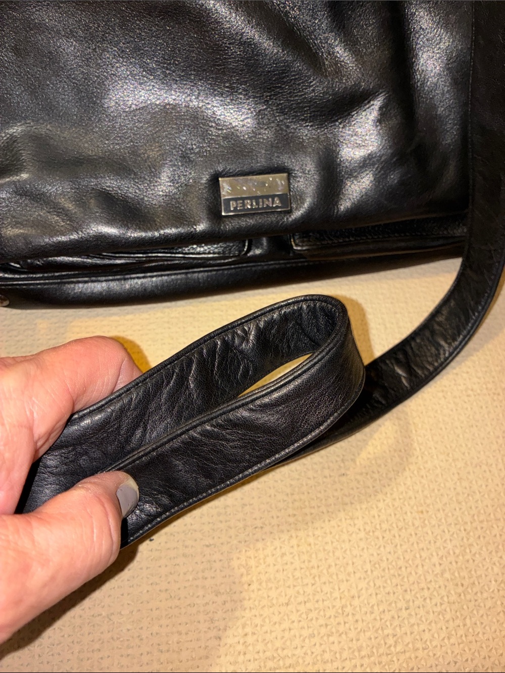 Vintage Perlina NYC Black Minimalist Messenger Satchel Genuine Leather - Picture 13 of 14